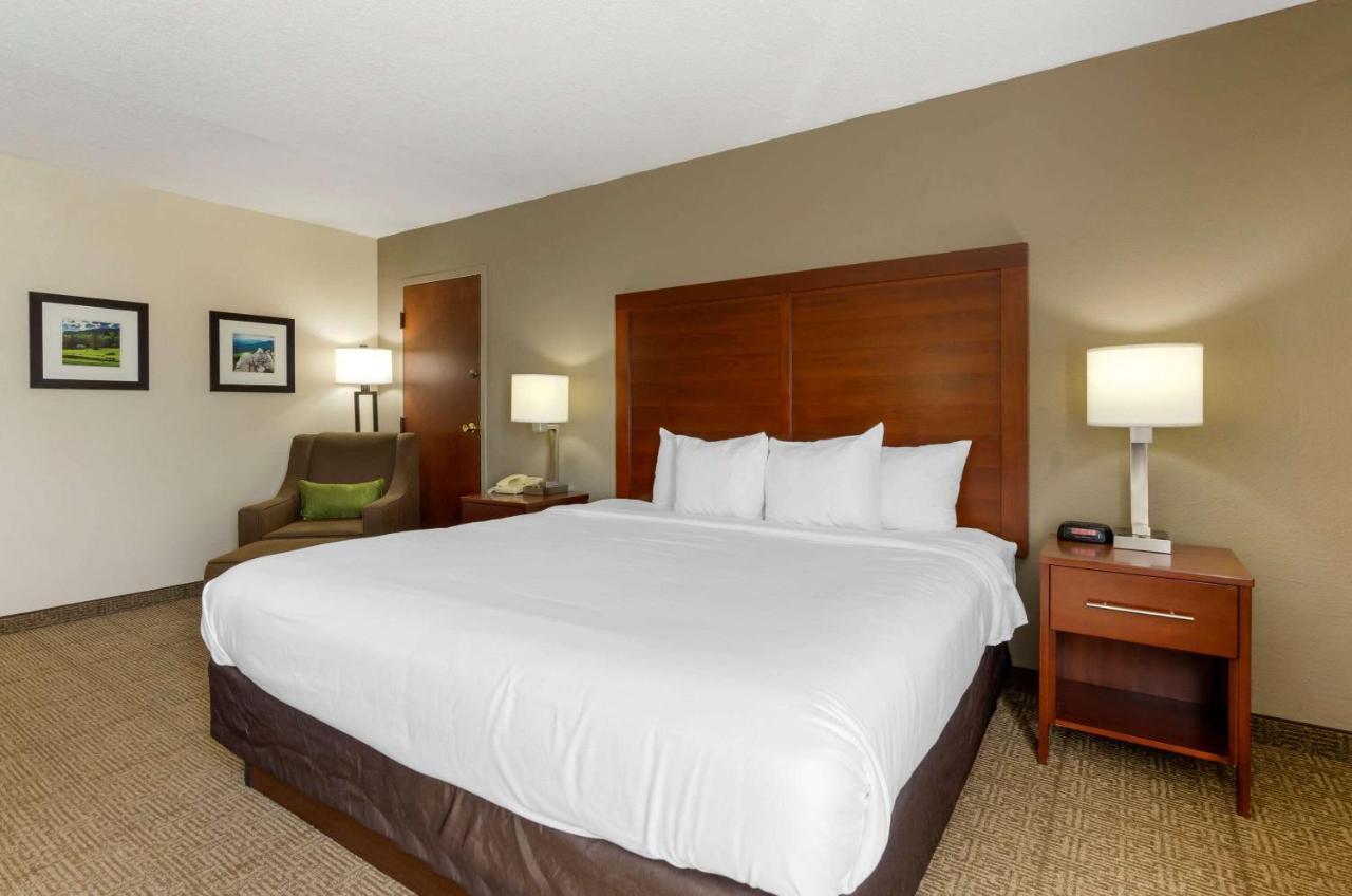 Comfort Inn Blacksburg University Area Exteriör bild