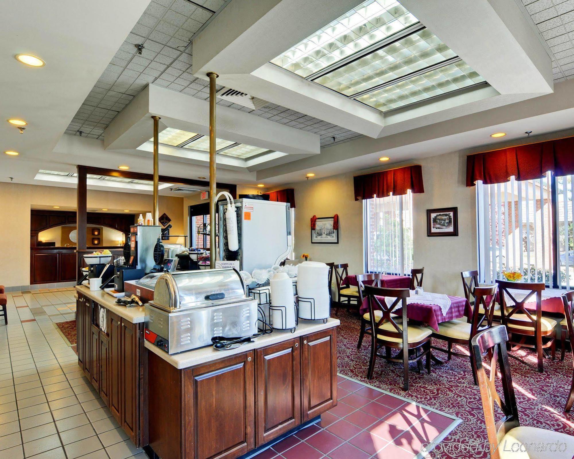 Comfort Inn Blacksburg University Area Exteriör bild
