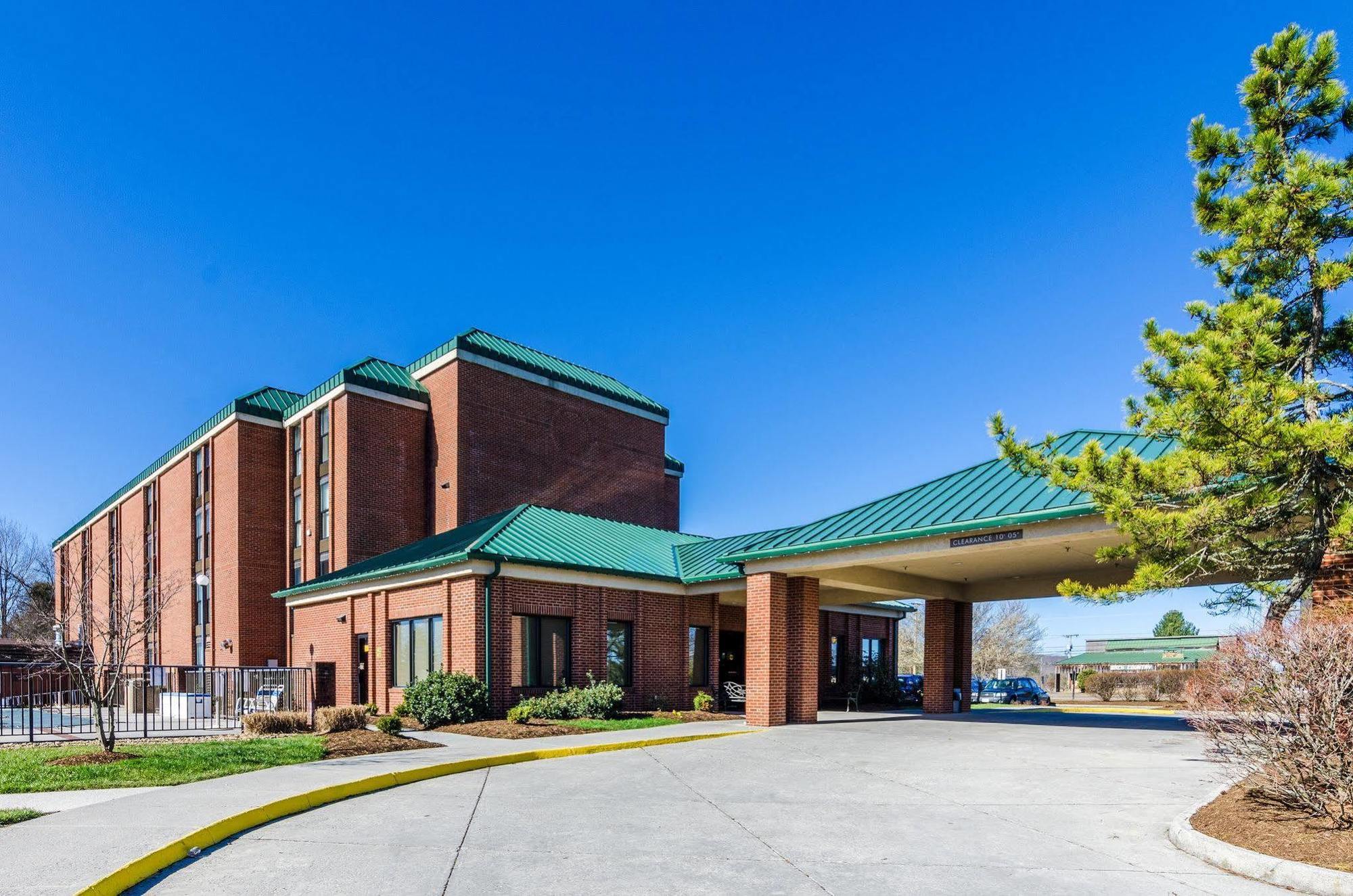 Comfort Inn Blacksburg University Area Exteriör bild