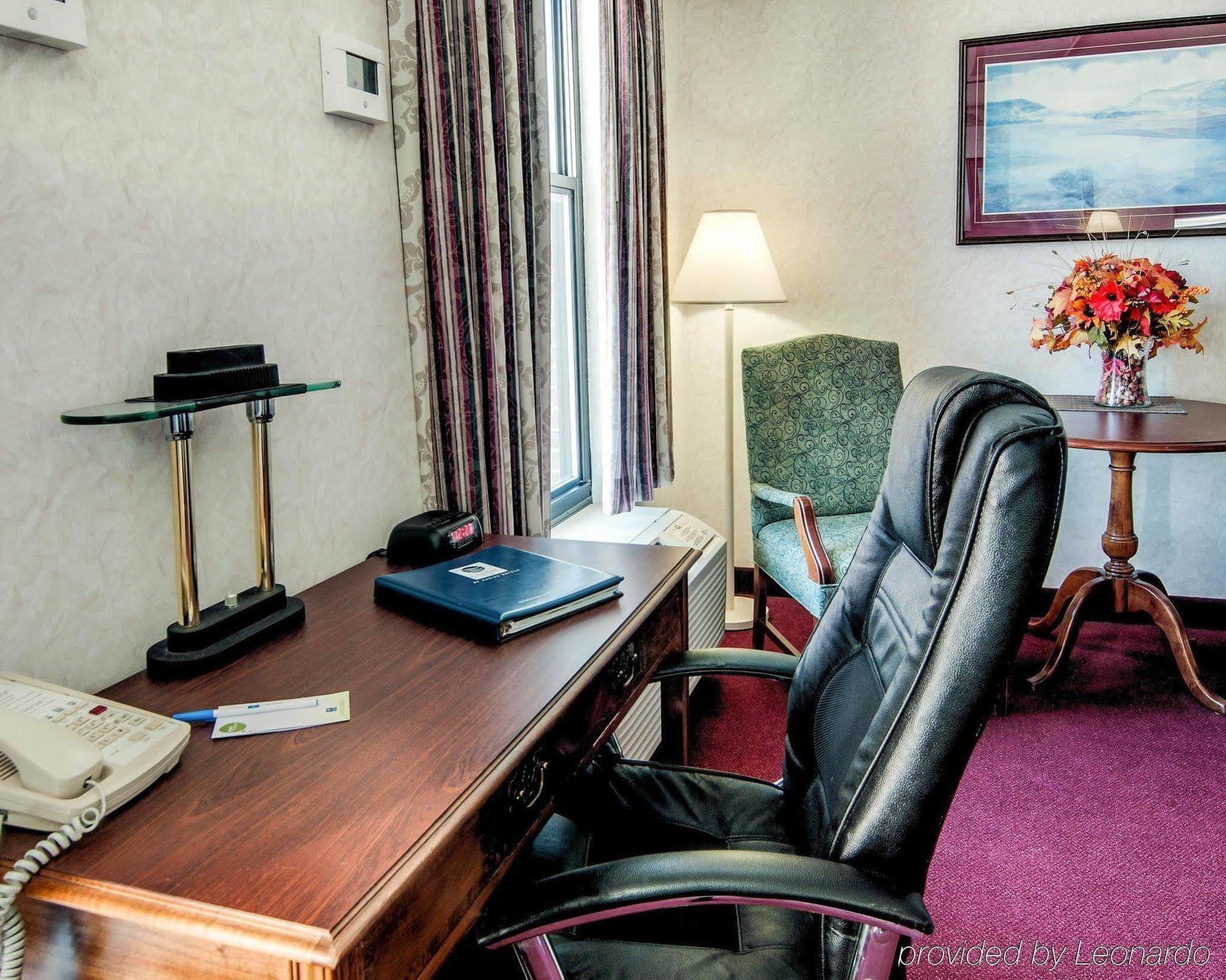 Comfort Inn Blacksburg University Area Exteriör bild